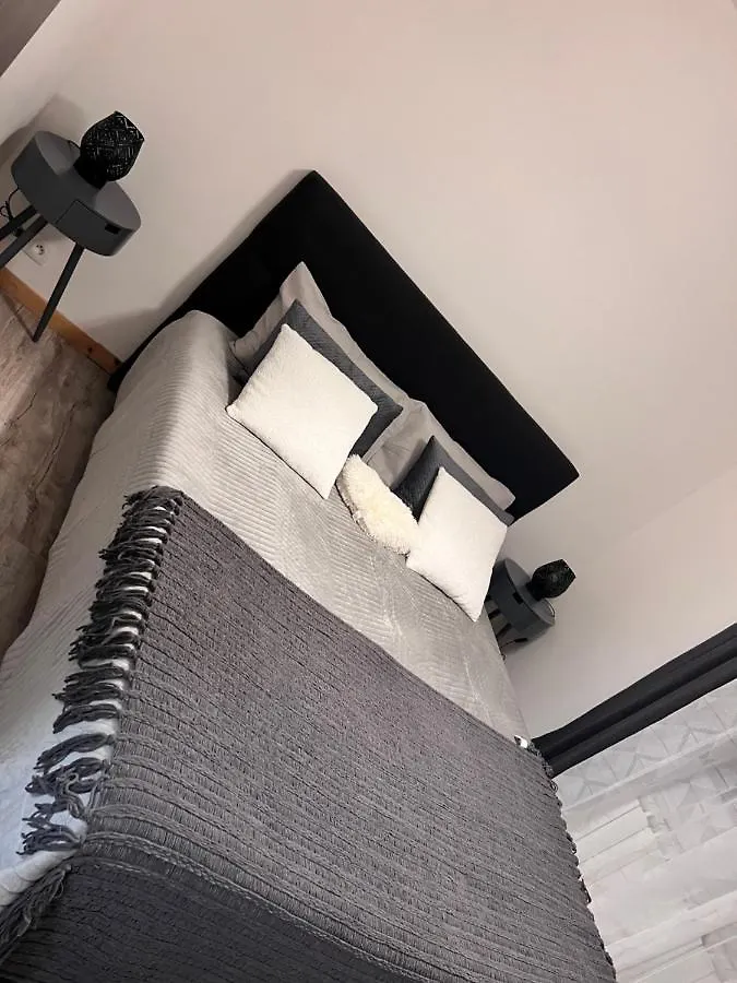 Appart Cosy Face A L'Etang Sault Apartment Premilhat 0*,
